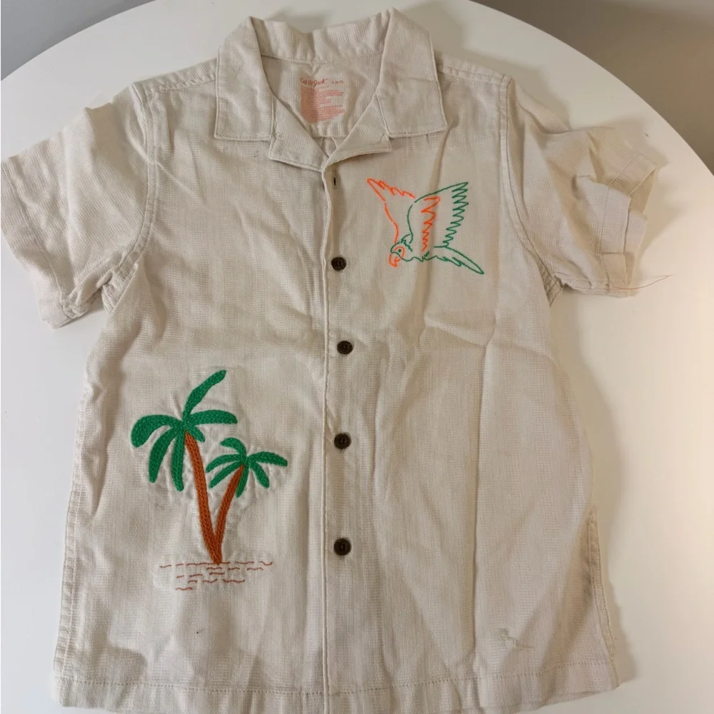 Cat & Jack Cream Short-Sleeve Button-Front Shirt with Green Palm & Orange Parrot